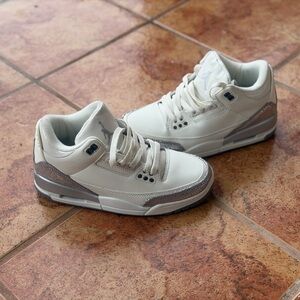 Jordan Retro 3 Men's White and Gray Sneakers